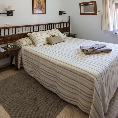 Hostal Alba Taruta 구아달루페 객실 사진