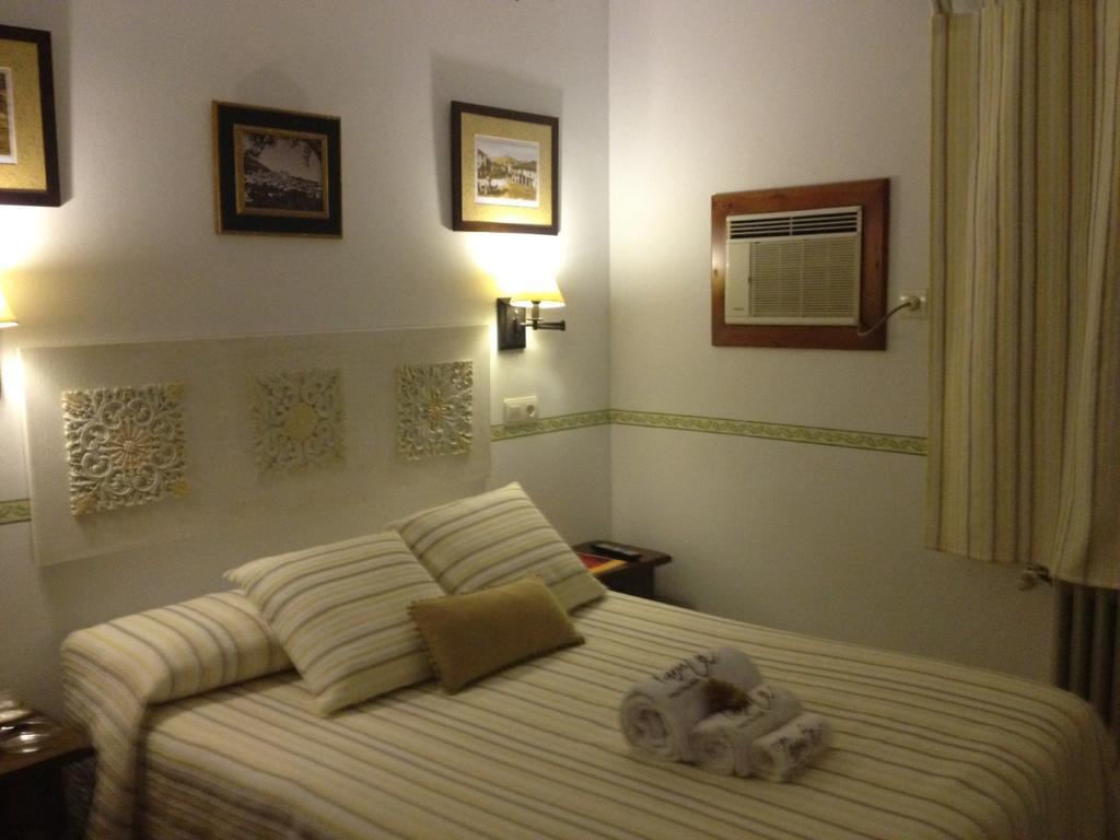 Hostal Alba Taruta 구아달루페 외부 사진