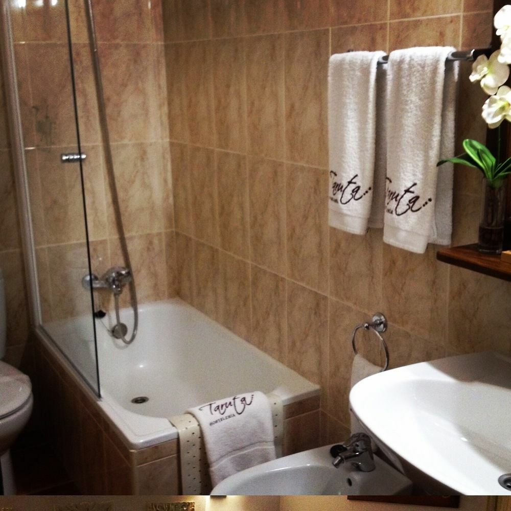 Hostal Alba Taruta 구아달루페 외부 사진